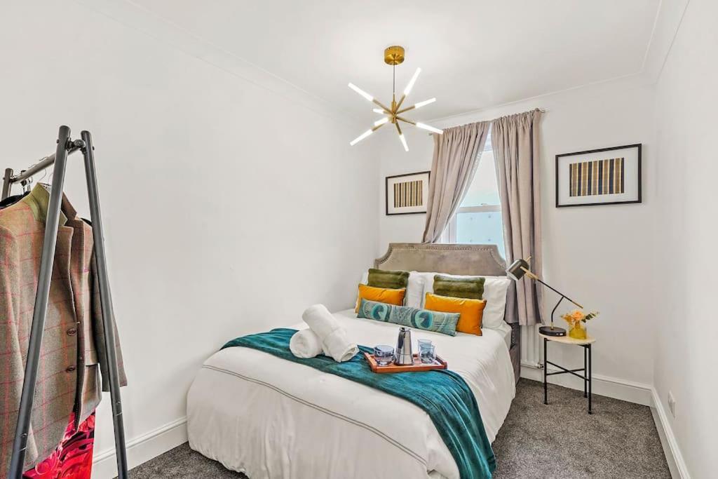 Cosy Apartment 5 Guests 3 Beds 1 Sofa Bed Lewisham London Ngoại thất bức ảnh